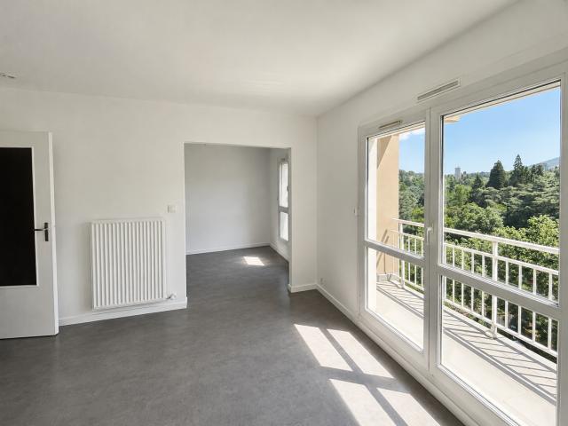 Appartement location à Saint-Étienne, Saint-martin-la-plaine