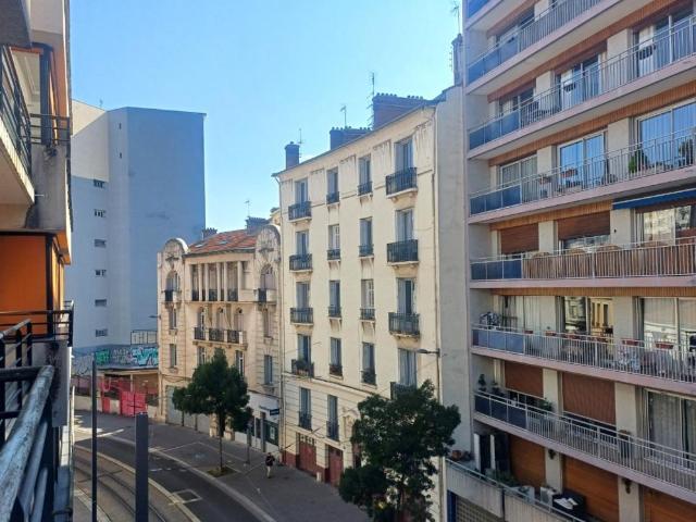 Appartement location à Saint-Étienne, Saint-etienne