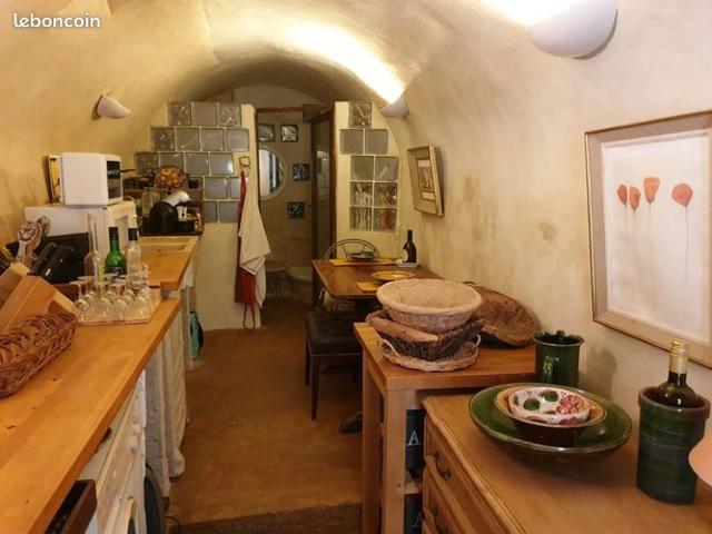 Appartement vente à Apt, Saint-martin-de-castillon