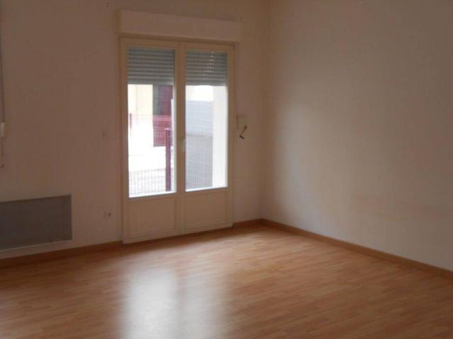 Studio location à Chalette-sur-Loing, Châlette-sur-Loing