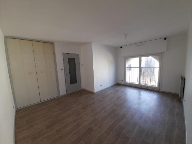 Appartement location à Neufchâteau, Mirecourt