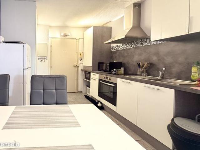 Appartement vente à Arrondissement de Toulon, Hyères