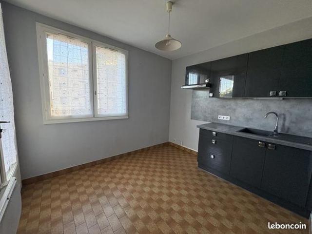 Appartement vente à Largentière, Aubenas