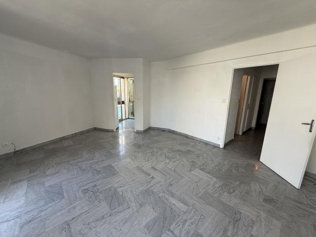 Appartement location à Arrondissement de Toulon, Hyères