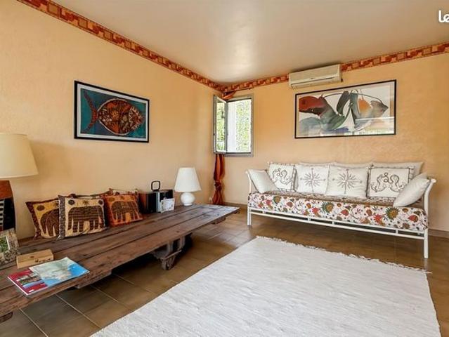 Appartement vente à Arrondissement de Draguignan, Saint-raphaël