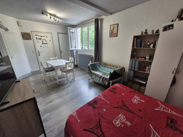 Studio location à Mairie - Vieux-Pays, Aulnay-sous-Bois