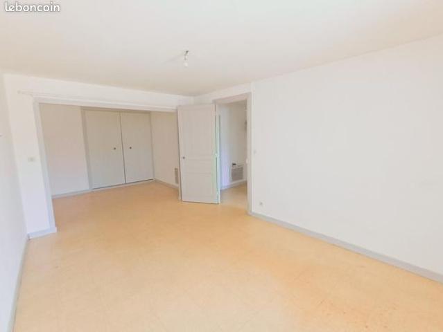 Appartement vente à Largentière, Aubenas