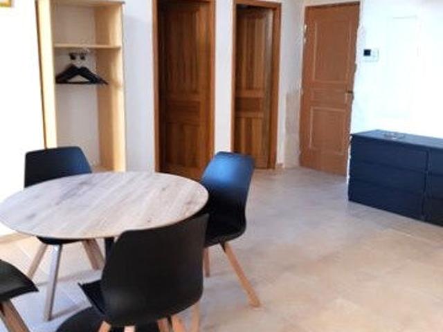 Appartement location à Nîmes, Bagnols-sur-cèze