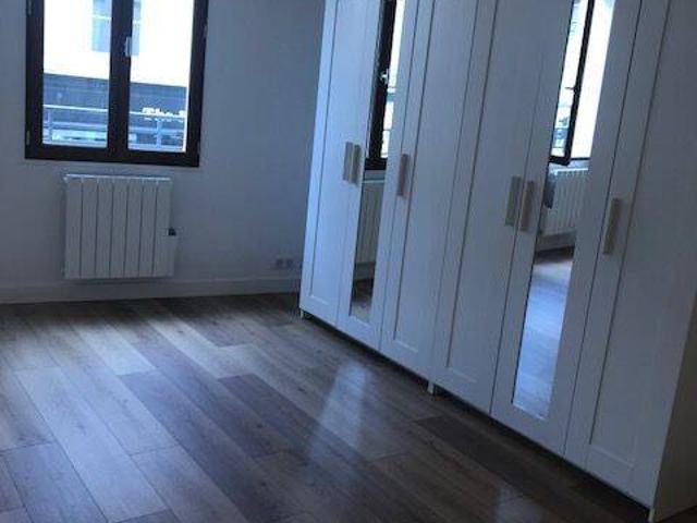 Studio location à Saint-Germain-en-Laye