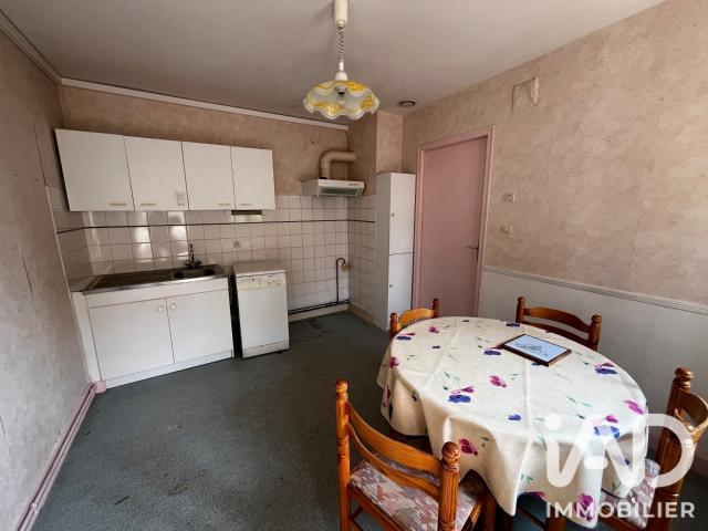 Appartement vente à Neufchâteau, Vittel