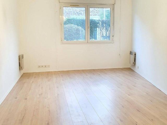 Studio location à Port sous la Lune, Nogent-sur-Marne