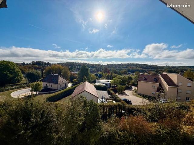 Appartement vente à École-Valentin, Doubs