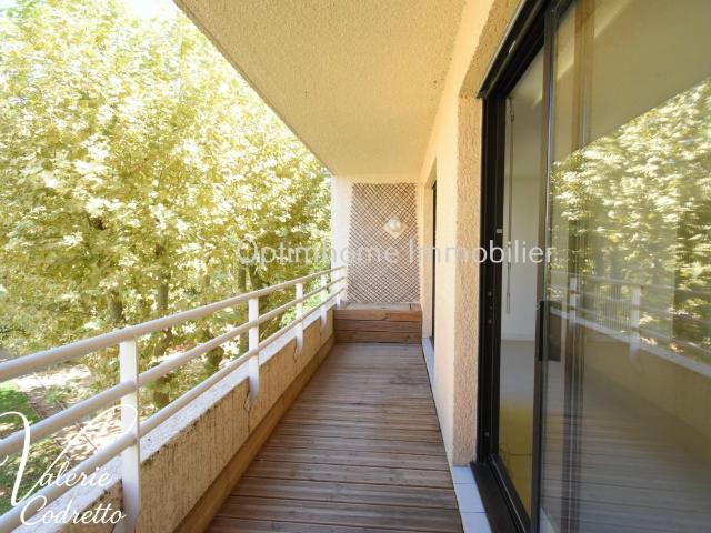 Appartement vente à ZAC de la Crestade, Hyères