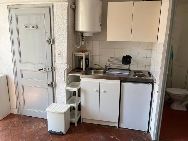 Studio location à Beaurecueil, Bouches-du-Rhône