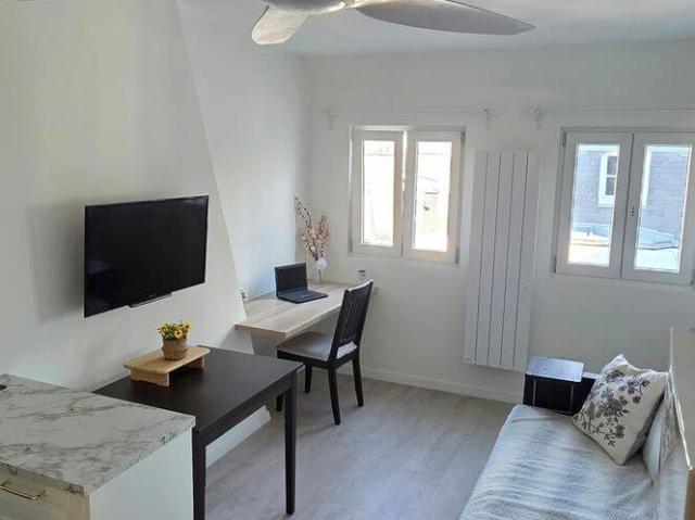 Studio location à Neuilly-sur-Seine, Hauts-de-Seine