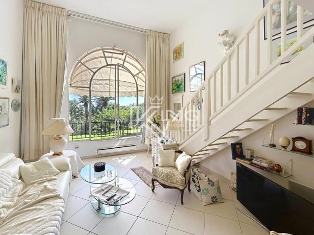 Appartement vente à Arrondissement de Draguignan, Saint-raphaël