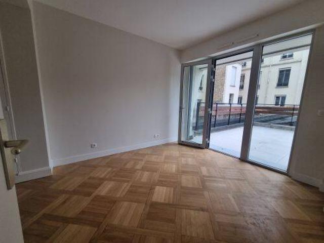 Studio location à Paris 17e Arrondissement, Paris