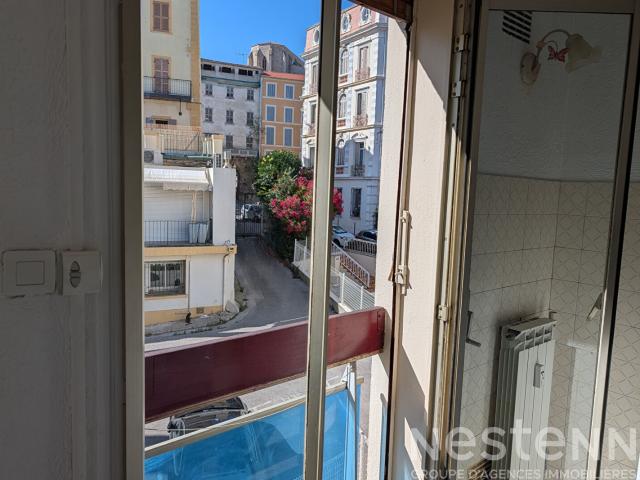 Appartement location à Arrondissement de Toulon, Hyères
