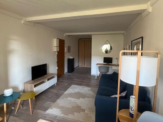 Studio location à Saint-Germain-en-Laye, Saint-germain-en-laye