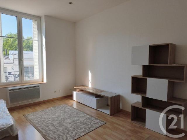 Appartement location à Neufchâteau, Vittel