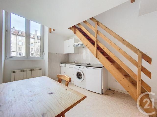 Appartement location à Neufchâteau, Vittel