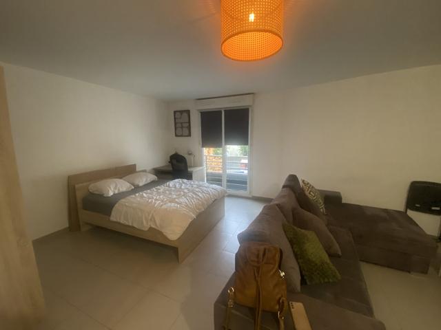 Studio location à Le Raincy, Drancy