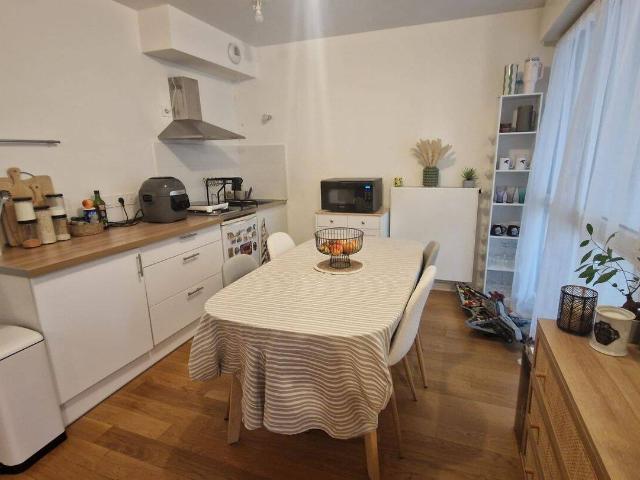 Studio location à Hameau de Bois Preau, Rueil-Malmaison