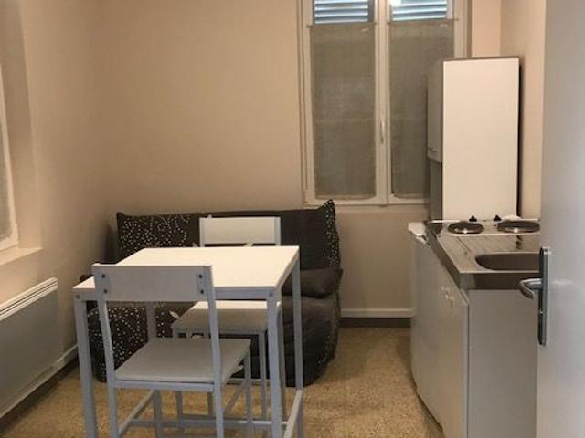 Appartement location à Compiègne, Cuts
