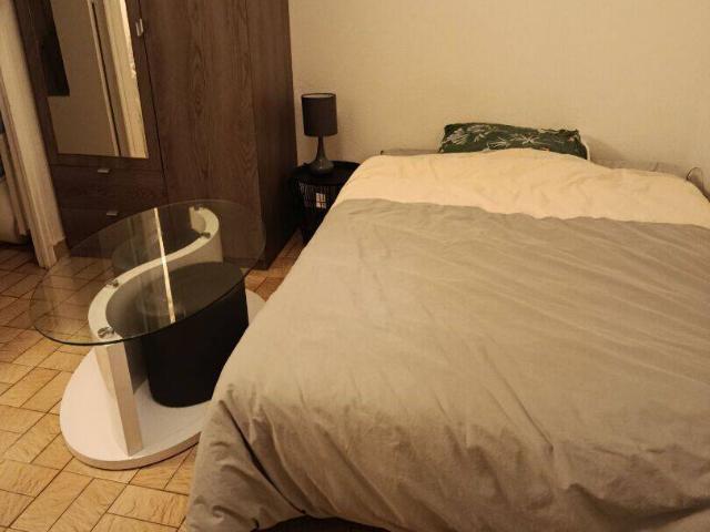 Studio location à Quartier du Centre, Nanterre