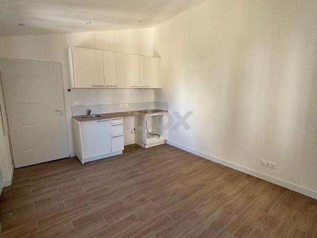 Studio location à Arrondissement de Toulon, Carqueiranne