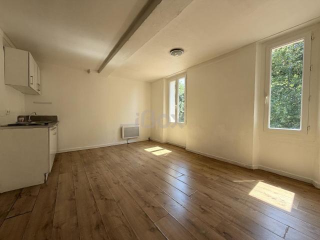 Appartement location à Arrondissement de Toulon, Cuers