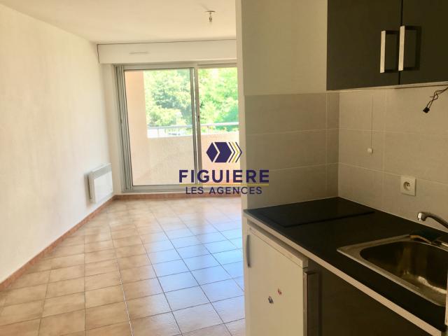 Studio location à Luynes, Aix-en-Provence