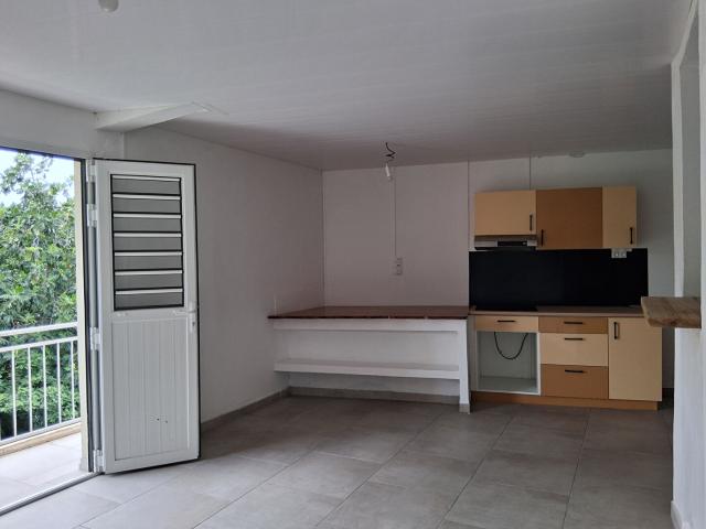 Appartement location à Saint-Esprit, Le Marin