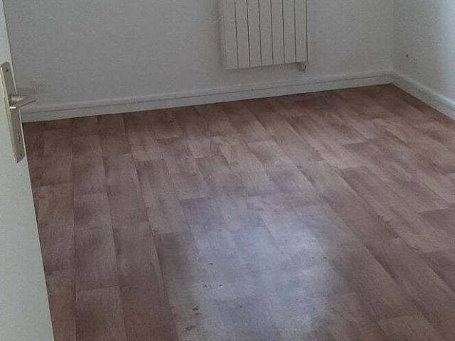 Studio location à Saint-Cyr-l'École, Yvelines