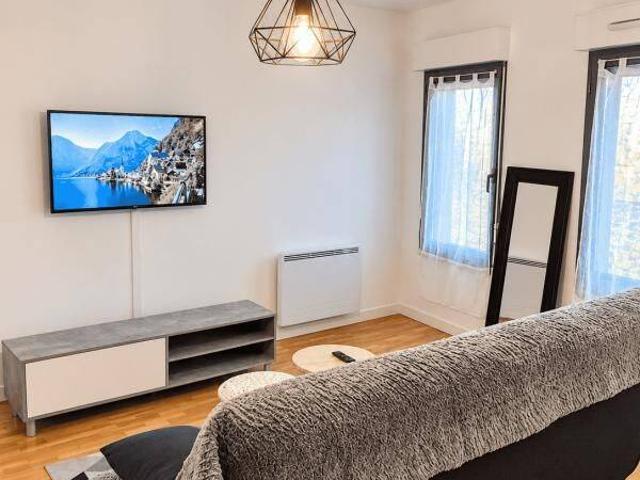 Studio location à Fontenay-Mauvoisin, Yvelines