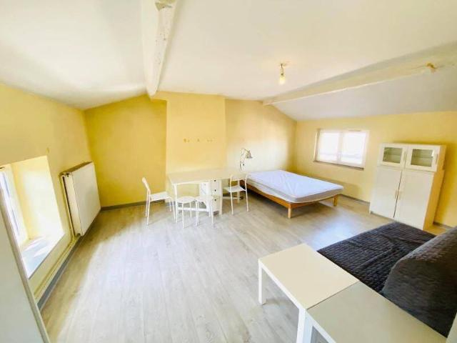Studio location à Mâcon