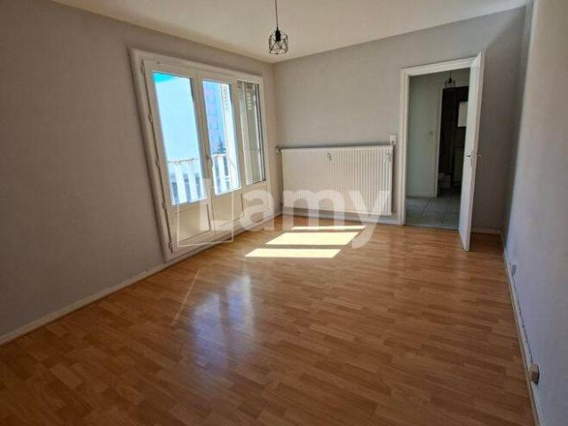Studio location à L'Oradoux, Clermont-Ferrand