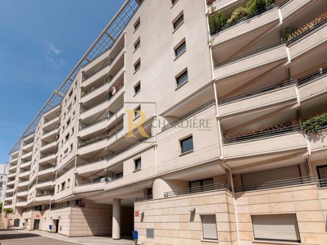 Appartement vente à Paris, Île-de-France