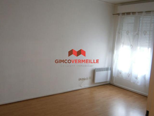 Appartement vente à Rambouillet, Voisins-le-bretonneux