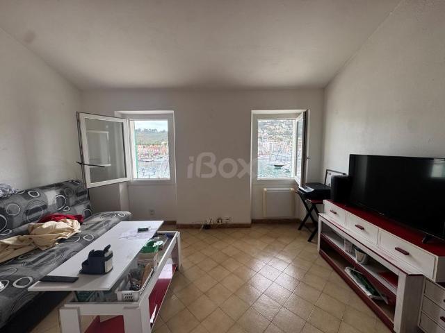 Studio location à Arrondissement de Toulon, Saint-mandrier-sur-mer
