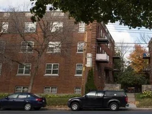 Apartment for rent in St. Leonard's, Quebec