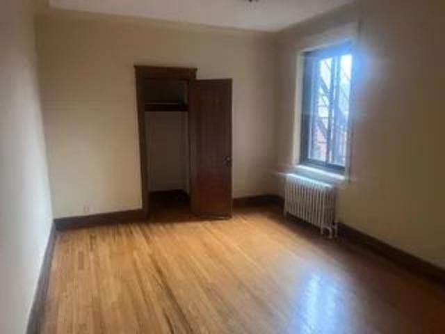 Apartment for rent in St. Leonard's, Quebec