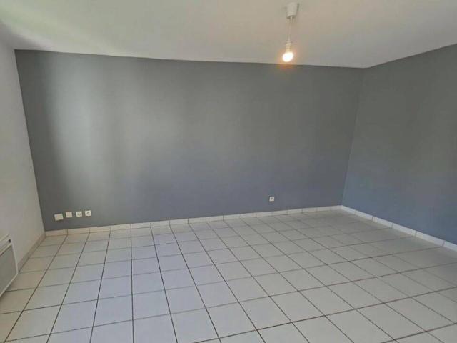 Studio location à Mermoz, Lyon
