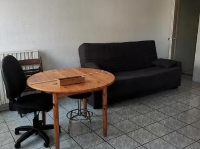 Studio location à Libourne