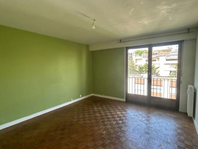 Appartement vente à Paris, Île-de-France