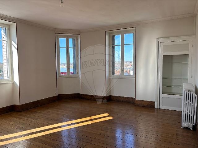Appartement vente à Nevers, Decize