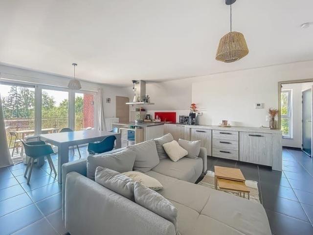 Appartement location à Estin, Wallonie