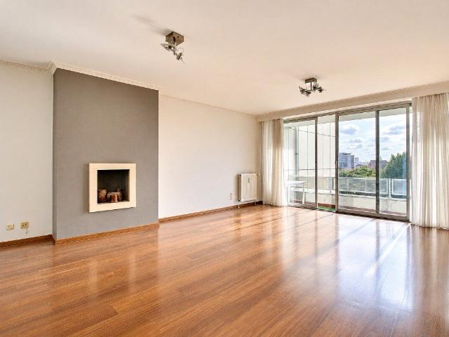 Appartement location à Molenbeek-Saint-Jean - Sint-Jans-Molenbeek, Brussel-Hoofdstad - Bruxelles-Capitale