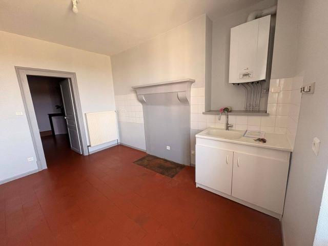 Appartement location à Cercy-la-Tour, Nièvre