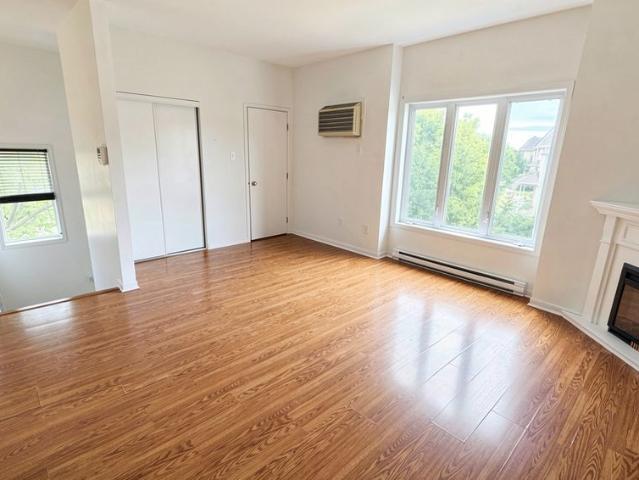 Apartment for rent in Hull, Gatineau